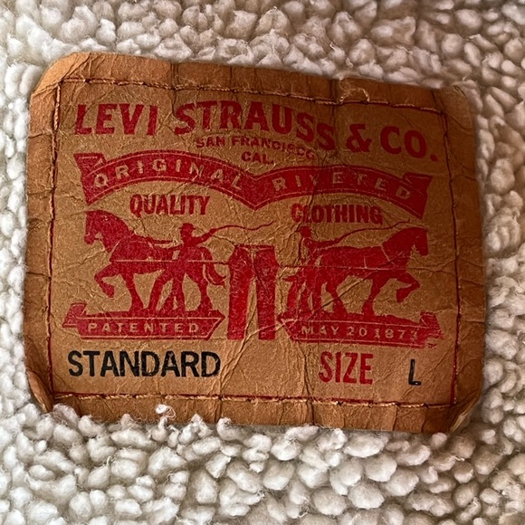 SALE! BUY or BUNDLE! NWOT Men’s Standard Denim Levi jacket, fleece lined. Sz L - Picture 2 of 12